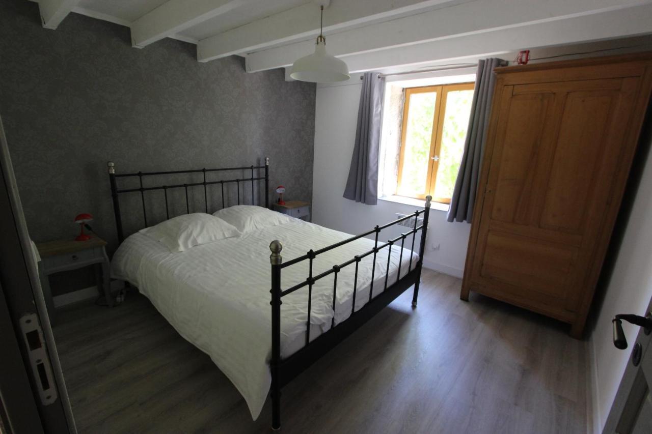 Espinasse Lava Lodge מראה חיצוני תמונה